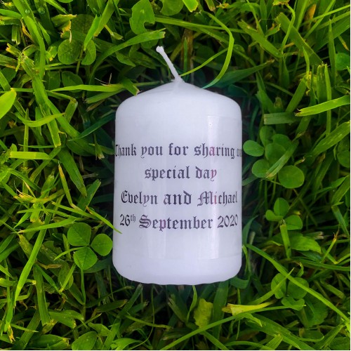 Autumn leaves favor candle